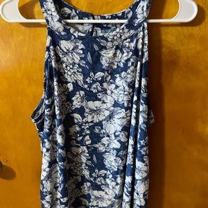 Fortune Ivy woman’s sleeveless top